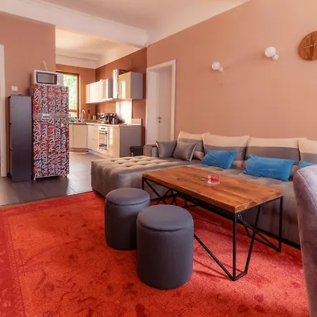 Apartment Center Relax, Ndk & Vitoshka Str, Free Secured Parking